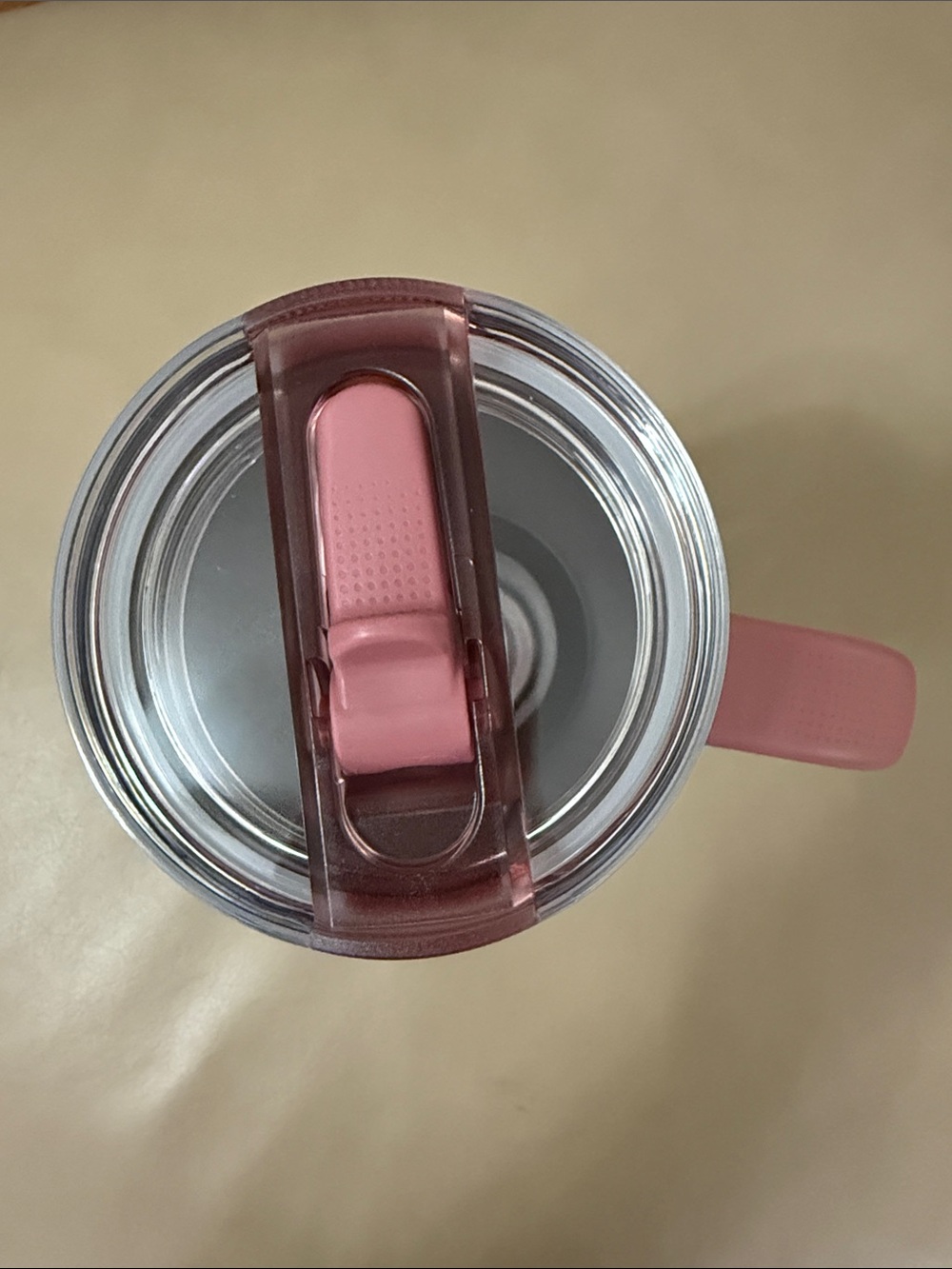 Stanley Metallic Pink Quencher ProTour Tumbler with Handle - Picture 4 of 5